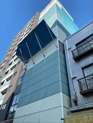 ビル解体足場_01